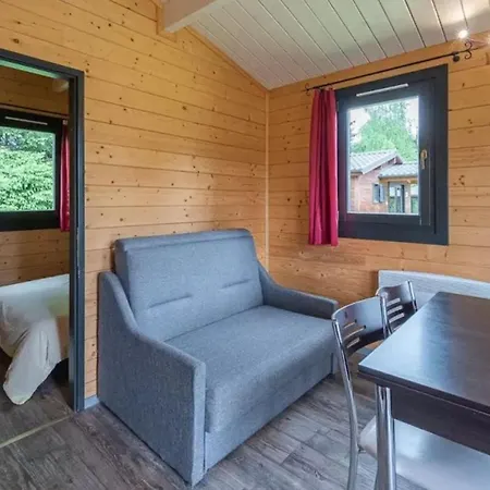 Confortable Avec Terrasse - 5 Pers. - Api-1-52-2790 Kemping *